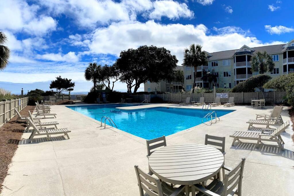 Port O' Call C302 - Iop Island Retreat! Treetop Oceanview! Isle of Palms Eksteriør billede